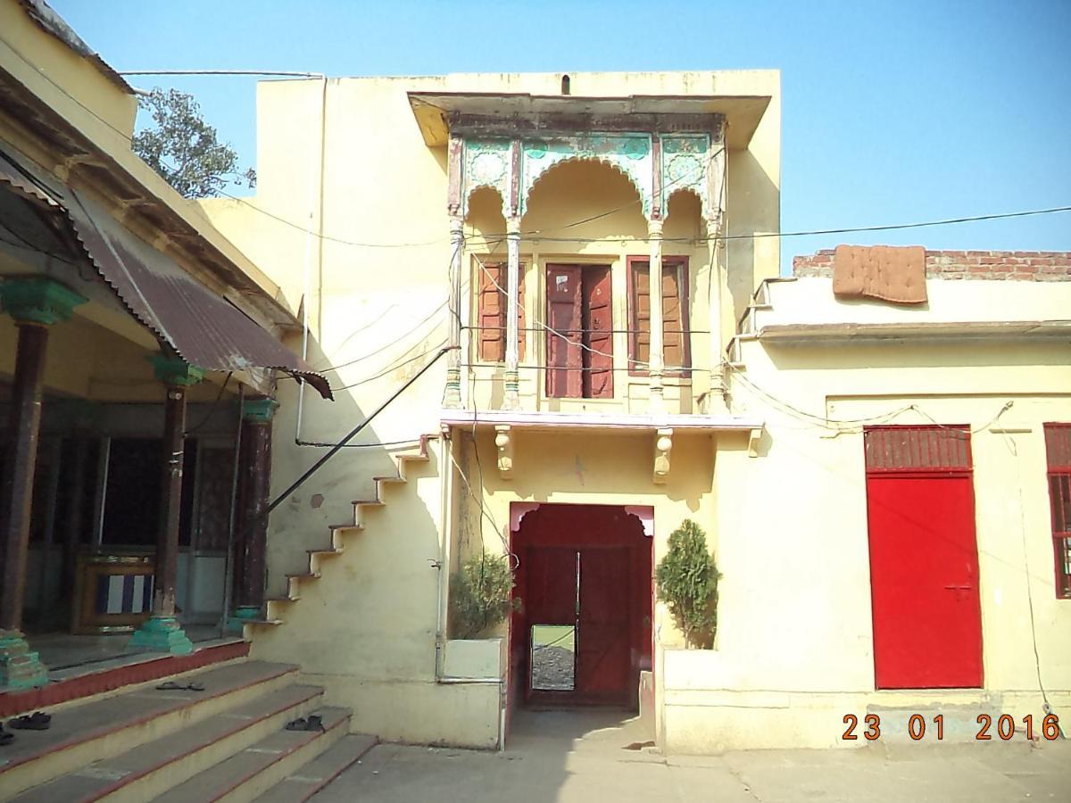 מלון Shri Swami Sheetal Das Akhada B1-88 Assi , Near Pushkar Talab,Varanasi, Ashram Dharmshala מראה חיצוני תמונה